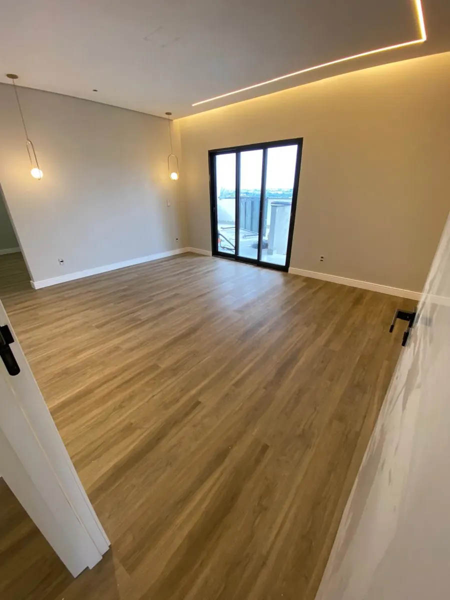 Ambiente pronto com piso novo